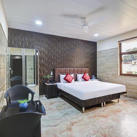 Hotel Singh Palace Делі Екстер'єр фото
